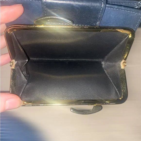 La Garde Navy Leather Wallet - Picture 4 of 9